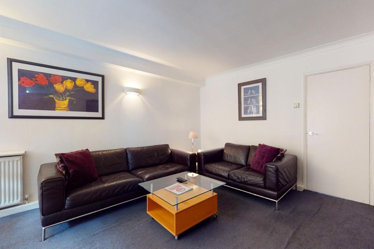 Hertford Court London Exterior photo